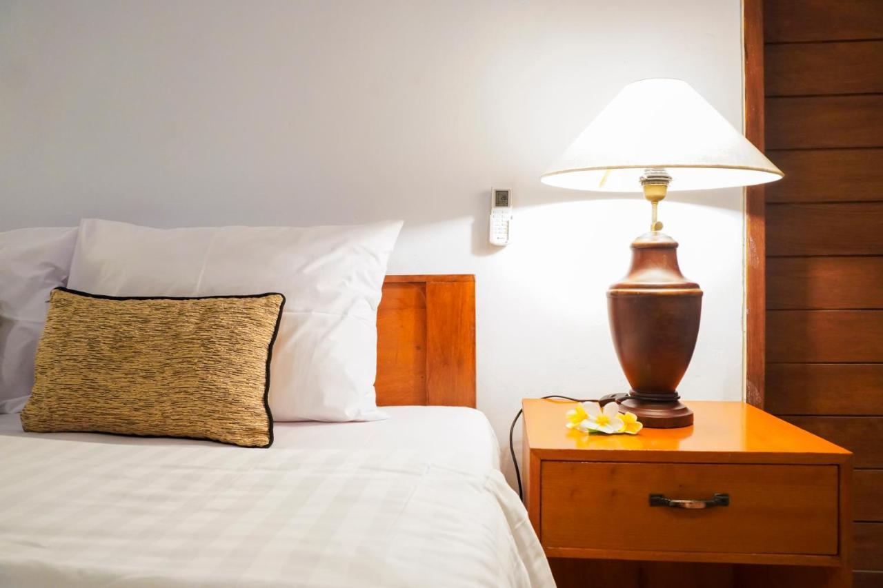 Pemuntalan Guesthouse Nusa Lembongan  Luaran gambar