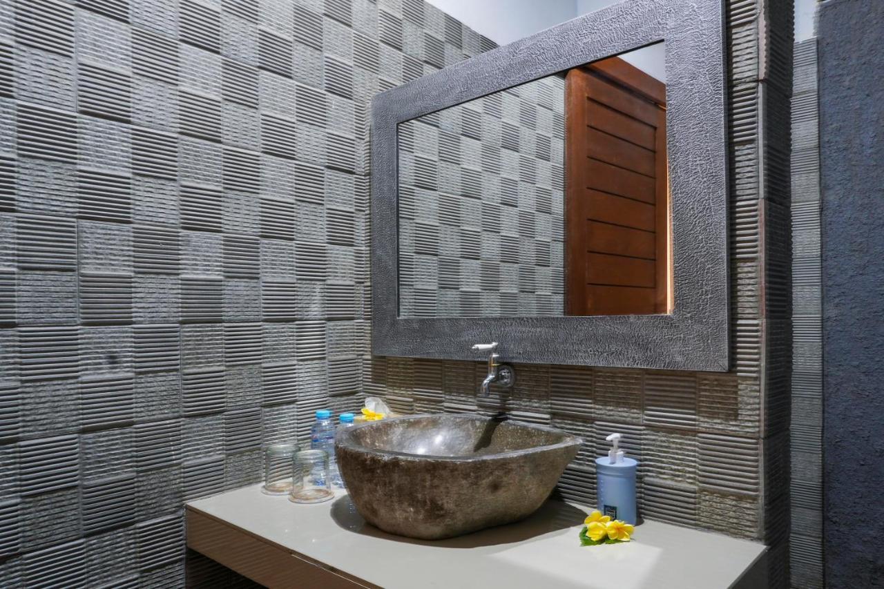 Pemuntalan Guesthouse Nusa Lembongan  Luaran gambar