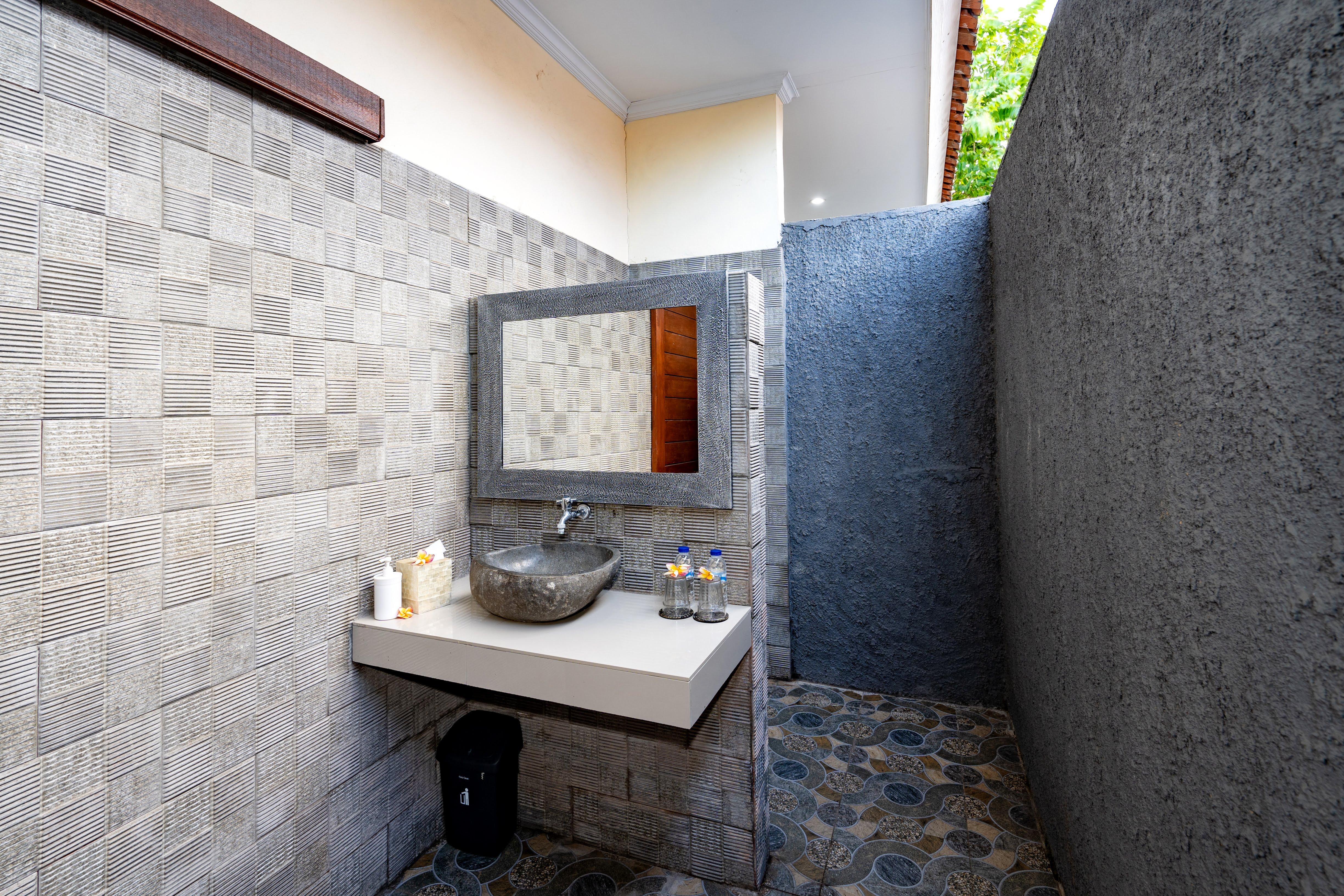 Pemuntalan Guesthouse Nusa Lembongan  Luaran gambar